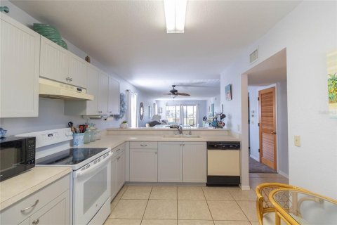 Condo in Punta Gorda, Florida, 2 bedrooms  № 1104930 - photo 7