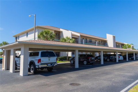 Condo in Punta Gorda, Florida, 2 bedrooms  № 1104930 - photo 2