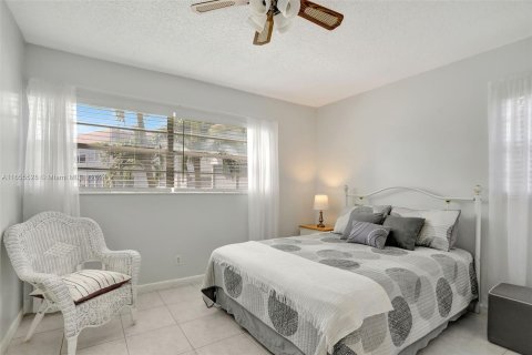 Copropriété à vendre à Lauderdale Lakes, Floride: 2 chambres, 87.7 m2 № 1355477 - photo 20