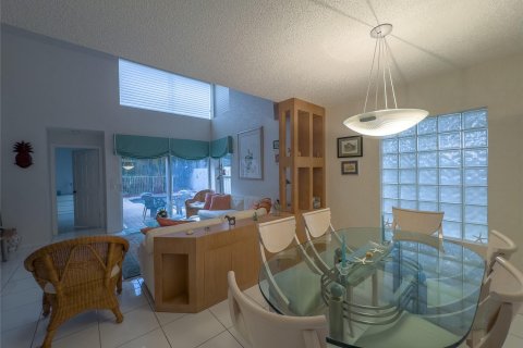 Casa en venta en Hollywood, Florida, 3 dormitorios, 167.04 m2 № 984118 - foto 23