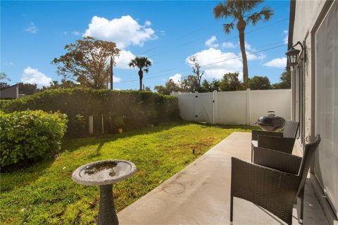 Condo in Altamonte Springs, Florida, 3 bedrooms  № 1377986 - photo 23