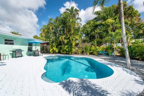 Villa ou maison à vendre à Fort Lauderdale, Floride: 2 chambres, 75.81 m2 № 972897 - photo 12