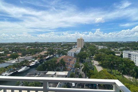 Condominio en venta en North Miami, Florida, 2 dormitorios, 110.55 m2 № 972341 - foto 4