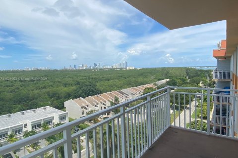 Condominio en venta en North Miami, Florida, 2 dormitorios, 110.55 m2 № 972341 - foto 5