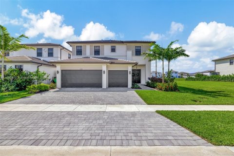 Villa ou maison à vendre à Miramar, Floride: 4 chambres, 337.33 m2 № 1388286 - photo 4