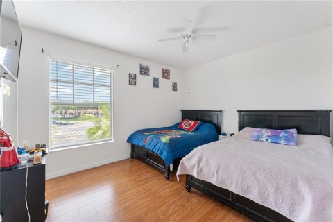 Condo in Orlando, Florida, 3 bedrooms  № 1387127 - photo 17