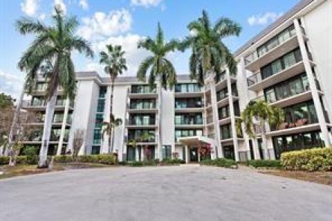 Condominio en venta en Fort Lauderdale, Florida, 1 dormitorio, 90.12 m2 № 1096555 - foto 2