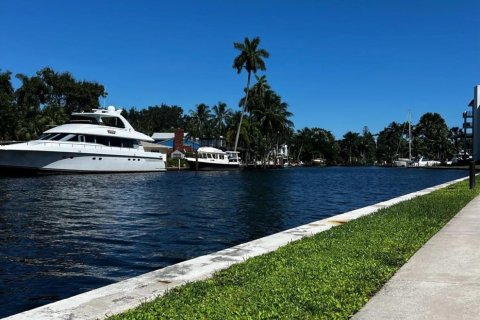 Copropriété à vendre à Fort Lauderdale, Floride: 1 chambre, 90.12 m2 № 1096555 - photo 15