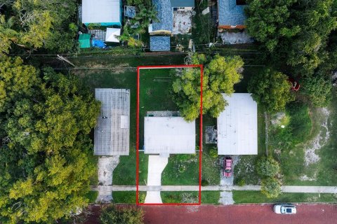 House in Saint Petersburg, Florida 2 bedrooms, 70.51 sq.m. № 1340130 - photo 4