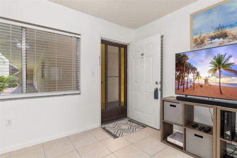 Condo in Lakeland, Florida, 2 bedrooms  № 1288767 - photo 4