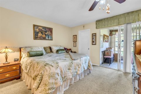 Copropriété à vendre à Deerfield Beach, Floride: 2 chambres, 92.9 m2 № 1095467 - photo 18