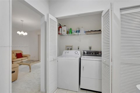 Condo in Boca Raton, Florida, 2 bedrooms  № 1324596 - photo 17