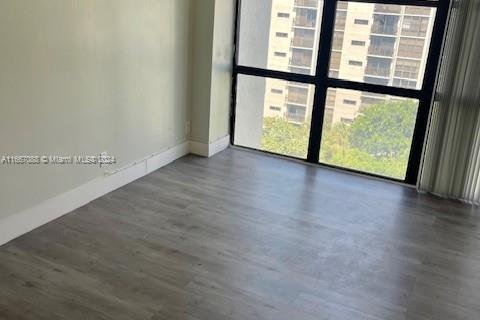 Condo in Sunny Isles Beach, Florida, 1 bedroom  № 1381721 - photo 9