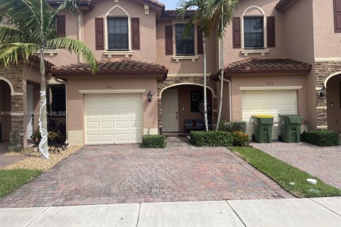 Touwnhouse à vendre à Homestead, Floride: 3 chambres, 130.81 m2 № 1381774 - photo 1