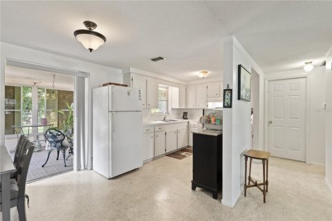 Casa en venta en Sarasota, Florida, 2 dormitorios, 98.01 m2 № 1405545 - foto 6