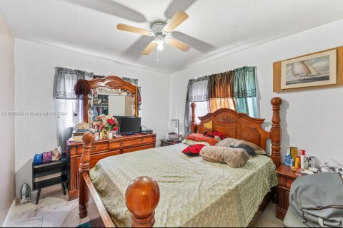 Купить виллу или дом в Майами-Гарденс, Флорида 3 спальни, 84.73м2, № 1145508 - фото 13