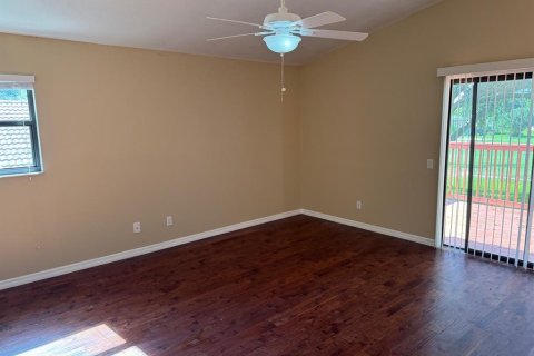 Casa en alquiler en Orlando, Florida, 3 dormitorios, 179.12 m2 № 1376398 - foto 12