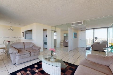 Copropriété à vendre à Aventura, Floride: 1 chambre, 83.24 m2 № 1375973 - photo 10