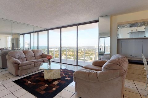 Copropriété à vendre à Aventura, Floride: 1 chambre, 83.24 m2 № 1375973 - photo 5