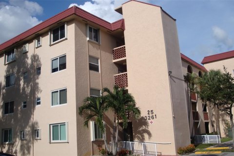 Condominio en venta en Margate, Florida, 2 dormitorios, 102.66 m2 № 618565 - foto 19