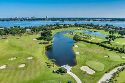 Condo in West Palm Beach, Florida, 3 bedrooms  № 1118615 - photo 2