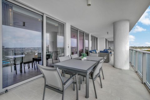 Condo in Fort Lauderdale, Florida, 3 bedrooms  № 984212 - photo 23