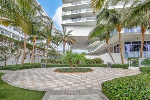 Condo in Fort Lauderdale, Florida, 3 bedrooms  № 984212 - photo 4