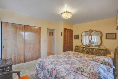 Casa en venta en Miami, Florida, 3 dormitorios, 174.47 m2 № 1413709 - foto 30