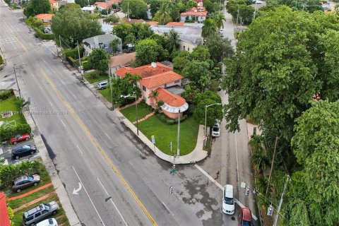 Casa en venta en Miami, Florida, 3 dormitorios, 174.47 m2 № 1413709 - foto 22