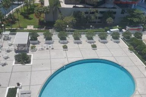 Condominio en venta en Miami, Florida, 2 dormitorios, 157.66 m2 № 1413670 - foto 11