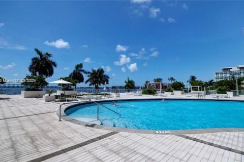 Condominio en venta en Miami, Florida, 2 dormitorios, 157.66 m2 № 1413670 - foto 10