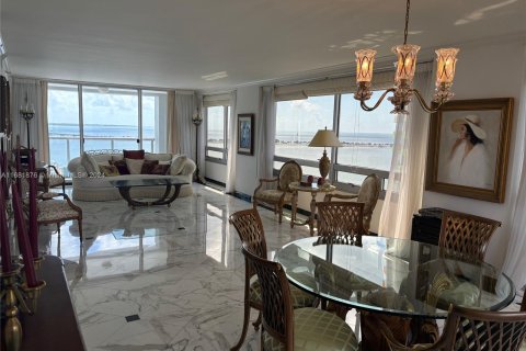 Condominio en venta en Miami, Florida, 2 dormitorios, 157.66 m2 № 1413670 - foto 21