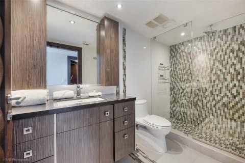 Copropriété à vendre à Sunny Isles Beach, Floride: 2 chambres, 150.78 m2 № 1217601 - photo 12