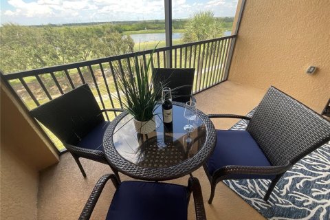 Condominio en alquiler en Bradenton, Florida, 2 dormitorios, 104.14 m2 № 1377972 - foto 3