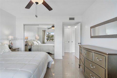 Copropriété à vendre à Hallandale Beach, Floride: 1 chambre, 65.03 m2 № 1319354 - photo 22