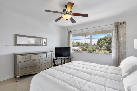 Copropriété à vendre à Hallandale Beach, Floride: 1 chambre, 65.03 m2 № 1319354 - photo 20