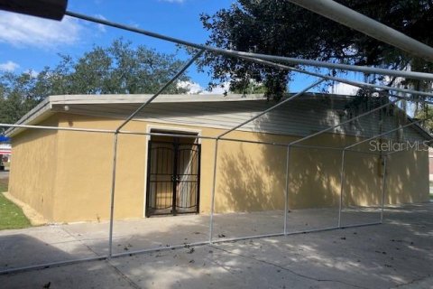 Commercial property in DeLand, Florida № 861747 - photo 6