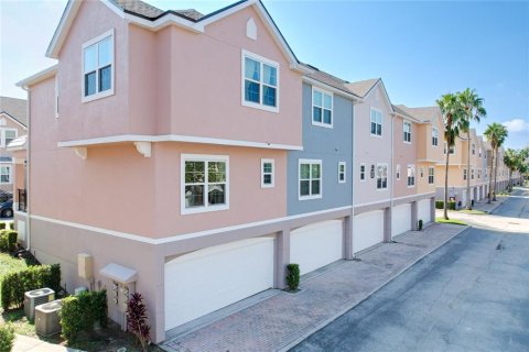 Copropriété à vendre à Orlando, Floride: 3 chambres, 151.8 m2 № 1403623 - photo 10