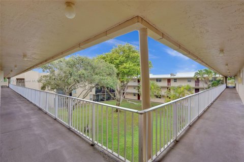 Copropriété à vendre à Davie, Floride: 3 chambres, 111.48 m2 № 1358662 - photo 26