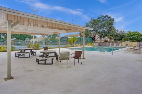 Copropriété à vendre à Davie, Floride: 3 chambres, 111.48 m2 № 1358662 - photo 30