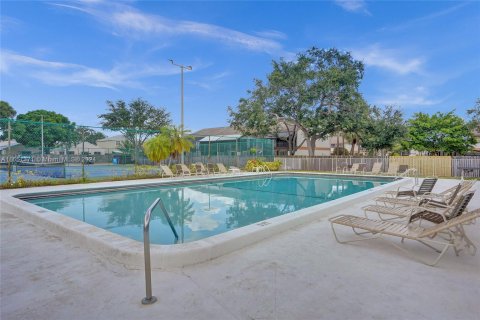 Copropriété à vendre à Davie, Floride: 3 chambres, 111.48 m2 № 1358662 - photo 29