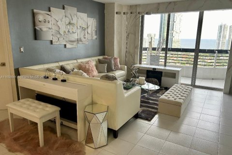 Condominio en venta en Aventura, Florida, 2 dormitorios, 109.72 m2 № 1360810 - foto 29