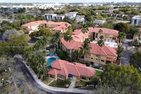 Condominio en venta en Plantation, Florida, 3 dormitorios, 112.78 m2 № 1013574 - foto 18