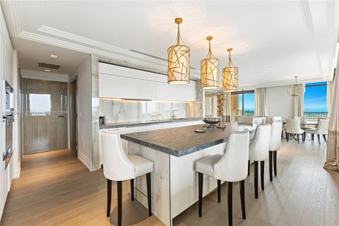 Condo in Miami Beach, Florida, 5 bedrooms  № 1215361 - photo 8