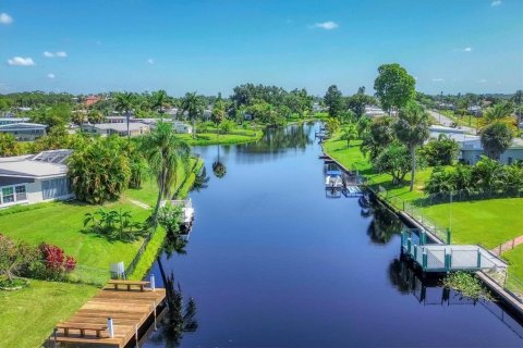 Casa en venta en North Port, Florida, 2 dormitorios, 142.33 m2 № 1320303 - foto 17