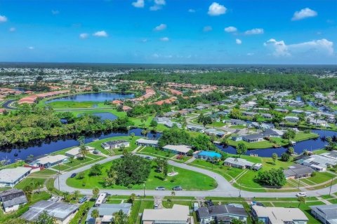 Casa en venta en North Port, Florida, 2 dormitorios, 142.33 m2 № 1320303 - foto 4