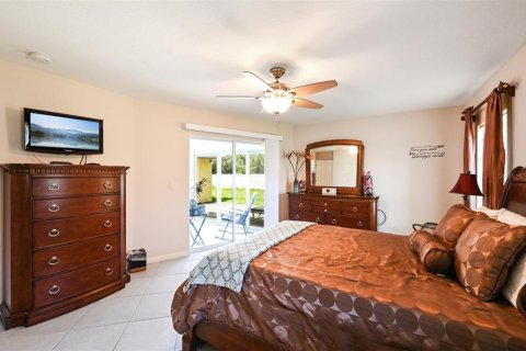 Villa ou maison à vendre à North Port, Floride: 4 chambres, 205.69 m2 № 1320305 - photo 20