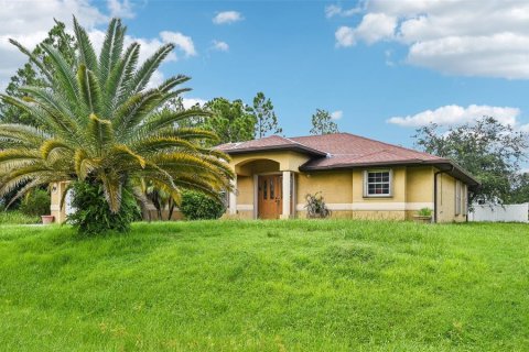 Villa ou maison à vendre à North Port, Floride: 4 chambres, 205.69 m2 № 1320305 - photo 1