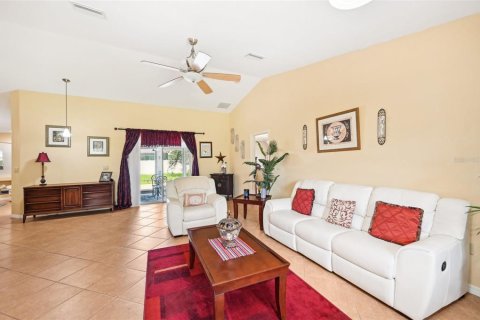 Villa ou maison à vendre à North Port, Floride: 4 chambres, 205.69 m2 № 1320305 - photo 7