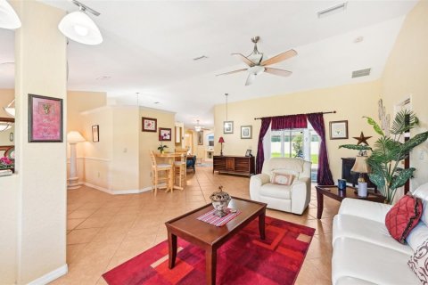 Villa ou maison à vendre à North Port, Floride: 4 chambres, 205.69 m2 № 1320305 - photo 8